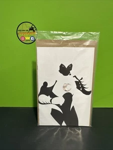 Bolsa de polietileno variante virgen John Tyler Christopher Moon Knight #1 de Marvel Comics casi nueva - Imagen 1 de 6