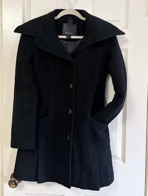 Casaco de lã Mackage ervilha - Preto, tamanho P em excelente estado usado - Imagem 1 de 4