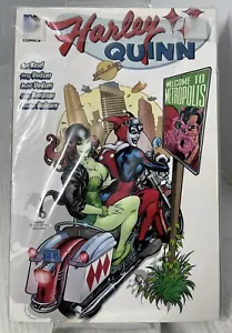 Harley Quinn: Welcome to Metropolis Graphic Novel - DC Comics Like New - Picture 1 of 2