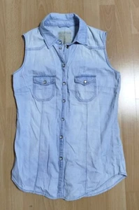 Denim Co 🌷 Damen Jeansbluse 🌷 Jeanshemd 🌷 Gr. 34 🌷 Ohne Arm - Bild 1 von 7