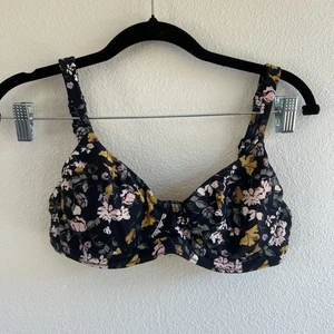 Title Nine Floral Bikini Top Women’s 32C Underwire Adjustable Strap Beach Swim - Picture 1 of 4