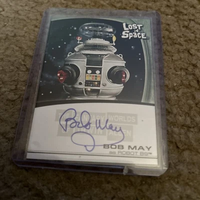 FANTASY WORLDS OF IRWIN ALLEN LOST IN SPACE BOB MAY AUTOGRAPH CARD A5 Robot B9 - Image 1 of 4