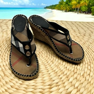 Alpargatas de cuña con tanga de lona a cuadros Burberry Nova talla 37 para mujer EE. UU. 6-6,5 Foto 1 de 4