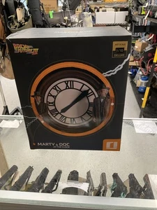 1/10 BTTFII Marty and Doc at the Clock Deluxe Iron Studios 215822 - Picture 1 of 4