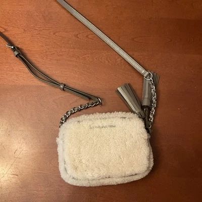 NUEVO MICHAEL KORS JET SET PIEL DE OVEJA NATURAL + CUERO GRIS, BORLA, BANDOLERA  Foto 1 de 4