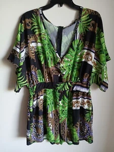NWT Boohoo Black Tropical Short Sleeve Playsuit Romper Size 14 - Picture 1 of 13