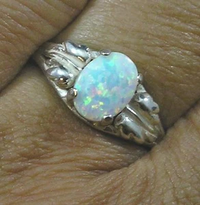 Solid .925 Sterling Silver White Fire Opal Finger Ring Size 7.75 Sparkling - Picture 1 of 3