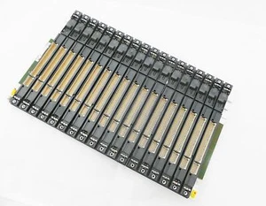 SIEMENS SIMATIC S7 6ES7401-2TA01-0AA0 6ES7 401-2TA01-0AA0 vers. 02 -usato- - Foto 1 di 3