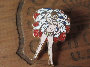 PIN BADGE FOLIES BERGERES PIN UP PARIS LIMITED - Foto 1 di 4