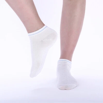 1/3 Pairs Women Sports Socks Non Slip Floor Socks Hosiery Yoga Socks Breathable - Image 1 of 4
