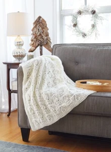 Mary Maxim Leafy Blanket - Picture 1 of 1