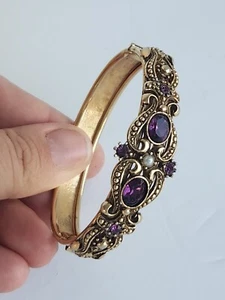 Vintage Avon 1974 Queensbury Revival Antiqued Purple Crystal Hinged Bracelet - Picture 1 of 8