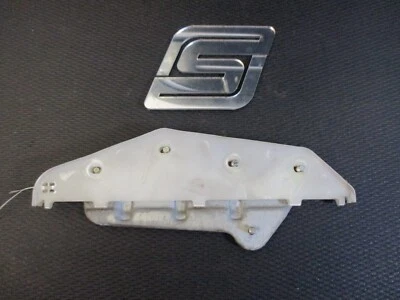 Plymouth Conquest 1988 pasajero derecho puerta lateral vidrio soporte ventana Foto 1 de 4