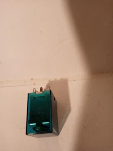 Slot machine Coil 6 Volts - Picture 1 of 3