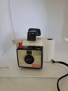 Vintage Polaroid Old Stock Land Camera Swinger Model 20 Retro Untested vtg - Picture 1 of 6