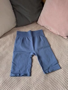 H&M Sport - Sporthose kurz, Radlerhose, Leggings kurz, blau, gerippt, Gr. S - Bild 1 von 7