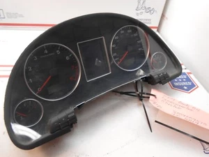 07 Audi A4 speedometer cluster 8E0920951G ic# 51119  RA0420 - Bild 1 von 1