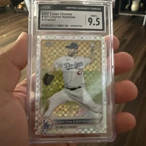 2022 Topps Chrome XFractor CGC 9.5 Clayton Kershaw - Picture 1 of 2