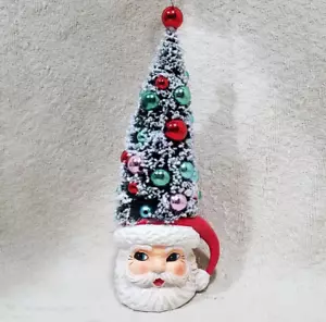 CEPILLO BOTELLA DE NAVIDAD SANTA CLAUS CABEZA FLOCADA ÁRBOL TAZA ROJO RESINA 7" ADORNO - Imagen 1 de 12