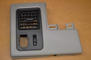 Chevy Equinox 2005-09 OEM lado del conductor tablero interruptor de ventilación bisel moldura panel cubierta - Imagen 1 de 3