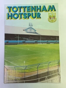 1980/81 TOTTENHAM HOTSPUR V WOLVERHAMPTON WANDERERS 08-11-1980 DIVISION 1 - Picture 1 of 1