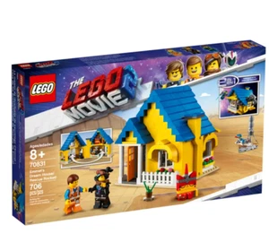 LEGO 2 MOVIE 70831 Emmet's Dream House/Rescue Rocket! (Retired) - Picture 1 of 6