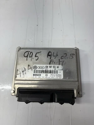 AUDI A6 1999 ordenador cerebro motor control ecu módulo ecm 4D0 907 551 AH Foto 1 de 4