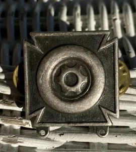 WW2 US Army Driver & Mechanic Qualification Badge - Picture 1 of 3