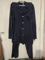 Details about TOWNCRAFT SIZE MEDIUM COAT FRONT PAJAMA LONG SLEEVE LONG LEG NIP Details about TOWNCRAFT SIZE MEDIUM COAT FRONT PAJAMA LONG SLEEVE LONG LEG NIP