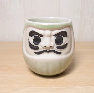 Tea Cup Sushi Yunomi MINO YAKI WARE Japanese Daruma Doll Feng Shui Japan Green - Picture 1 of 24