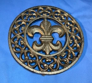 Cast Iron Round French Fleur De Lis Plaque Sign BLACK Saints Decor TRIVIT 0201 - Picture 1 of 12