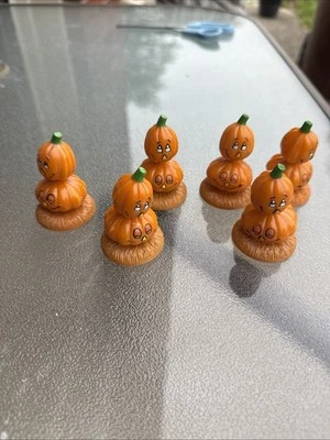Lot 6 Vtg Wilton Halloween Pumpkin Bobbling Cake Toppers Jack O Lantern Plastic - Image 1 of 4