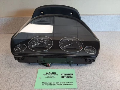 BMW 320i 2016 OEM velocímetro base MPH ID 62109232895 se adapta a 15-16 Foto 1 de 4