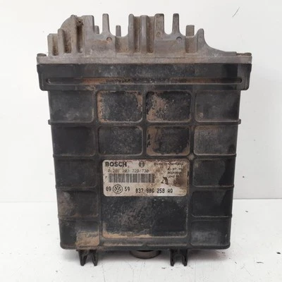 037906258AQ Centralina Motore per VOLKSWAGEN VENTO (1H2) GL 1996 2794030 - Immagine 1 di 4