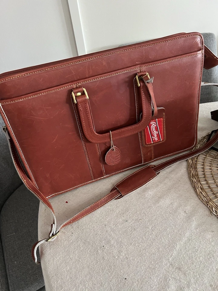 Raro Maletín de Cuero de Béisbol Rawlings Para Hombres Rojo/Óxido Estilo Vintage Bandolera Foto 1 de 4