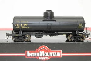 InterMountain HO Scale UTLX ACF Type 27 Riveted 10,000 Gallon Tank Car #978 - Picture 1 of 8