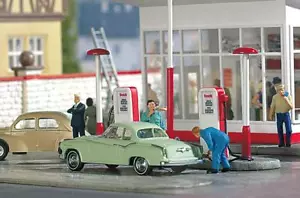 Busch 7775 OO/HO Petrol Pumps - Photo 1 sur 2