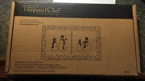 Pampered Chef Muñeco de Nieve-Puntos Plato Dividido #3012 Nuevo En Caja - Imagen 1 de 3