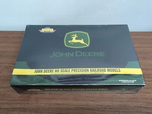 JOHN DEERE SD-70 MAC HO Scale "GENESIS" Flat Car With Tractors - Picture 1 of 2