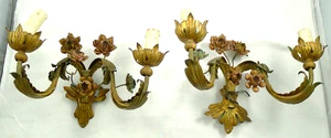 COPPIA APPLIQUE ANTICHE DA PARETE FIORI  FERRO BATTUTO E SBALZATO  ARREDO  - Picture 1 of 8