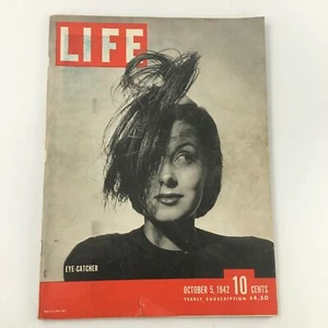 VTG Life Magazine October 5 1942 Eye-Catcher Hats Joan Thorsen Feature - Picture 1 of 3