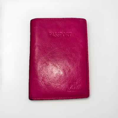 Rowallan Hand Made Pink Leather Passport Holder - Image 1 of 3