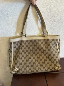Authentic  Gucci Abbey D Ring Tan Beige Combo GG Logo Handbag - Picture 1 of 14