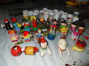 Balaban Chocolate Eggs Toys - ToTo Eggs 20 People & Others - Picture 1 of 7