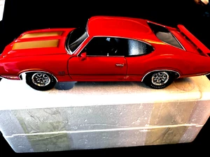 1970 Oldsmobile 442 W30 DANBURY MINT Diecast 1:18 NIB Red Hardtop by ACME - Picture 1 of 15