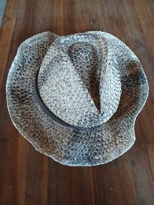 Dorfman Pacific Co DPC Tan Seagrass Straw Wavy Cowboy Cowgirl Sun Hat Western - Image 1 of 3