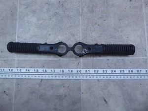 1980 Honda CB900 Custom H2034) left and right rear foot pegs set - Picture 1 of 12