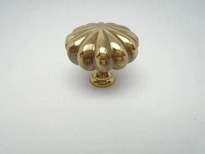 Perilla de cuerda Alno 1,5" pulida antigua A819-35-PA 612Z Foto 1 de 3