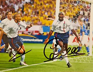 FIFA World Cup 2002 England's Sol Campbell & Rio Ferdinand Signed 8" x 10" Photo - Picture 1 of 3