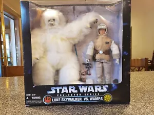 Star Wars Collector Series Luke Skywalker vs. Wampa 12 inch Action Figure Set 97 - Picture 1 of 11